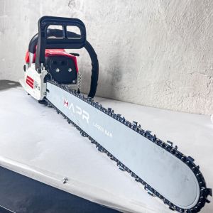 C. Chain saw APR JAPAN AP5800 PRO LASER BAR 22INCH chainsaw 2tak mesin senso gergaji kayu pohon