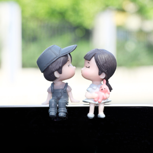 Car Decoration Cartoon Couple Doll Cute Vehicle Display Screen Balloon Decoration Car Interior Supplies Gifts for Men and Women