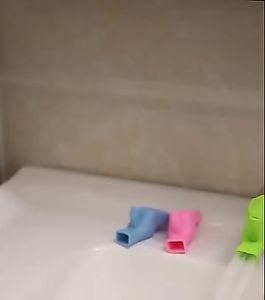 Sambungan Kran Air Bahan Silikon 2in1 Faucet Extender Elastis Penyambung Kepala Keran Westafel Silicone + Lubang Air Untuk Kumur