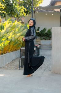 Abaya Azella Bordir Premium Gamis Jubah Hitam Arab Turki Turky Maroko Mesir Saudi Madinah Dubai India Murah Umroh Haji Mewah Premium Bordir Baju Muslimah Pabrik Abaya Bangil Pakaian Wanita Simple Remaja Sporty Unik Syari JetBlack