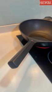 Huohou Non-Stick Cookware Set Youth Ed.  Lightweight 5-Ply Base Any Heat Source Glass Lid Easy Clean
