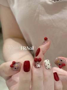 Handmade Polka Dot KT Cat Short Wearable Nails Red New Year Cute Design Womens Nail Art Patches Chinese New Year Autumn Winter