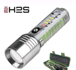 Senter IPX5  40Watt waterproof Flashlight 520A Super zoom cahaya LED super terang