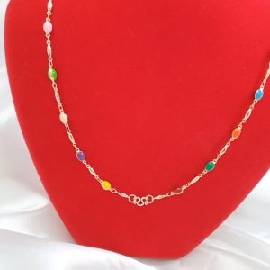 สร้อยคอเม็ดแตงสลับเม็ดรี สีนาก ยาว 18 นิ้ว ชุบนาก สีพิ้งโกลด์ สีนพเก้า สีเเดง สีเขียว ใส่ได้ทุกโอกาส ใส่อาบน้ำได้ รูปถ่ายจากสินค้าจริง