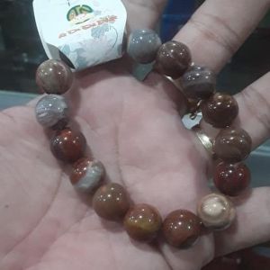 Vòng tay gỗ hóa thạch