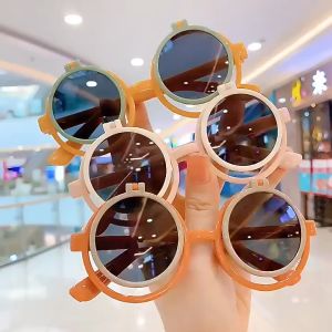 Kính râm 2 lớp phong cách thời trang Hàn Quốc cho bé