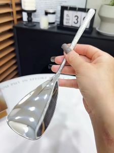 Muôi kiêm xẻng lật đồ ăn chất liệu inox 18/10 thiết kế độc đáo cán khắc vân sang trọng phong cách Hàn Quốc rk173