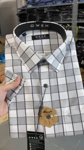 OWEN SALE - Áo Sơ Mi Owen Tay Ngắn Màu Trắng Ghi Họa Tiết Caro Form Body Fit Lai Ngang Chính Hãng