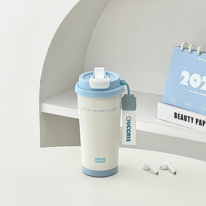 Stylish Portable Temperature-Controlled Mug With Straw