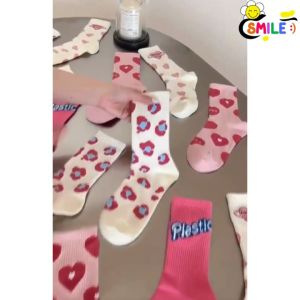 Smile😊 พร้อมส่ง💯 ถุงเท้า ถุงเท้าเกาหลี ถุงเท้าแฟชั่นสไตล์เกาหลี ลายน่ารักมาก ถุงเท้าสำหรับทุกคน วัสดุผ้าฝ้าย ถุงเท้าโทนชมพู