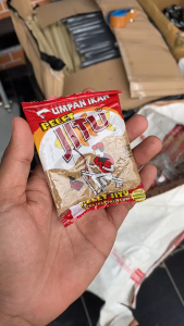Pelet Jitu Merah isi 20pcs - Umpan Pancing Ikan Per Pack (isi 20)