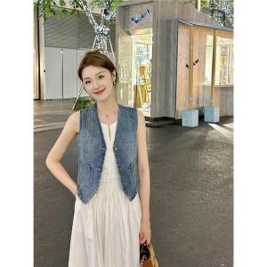 LIANGYILAILIN | Slimming Short V-Neck Denim Vest