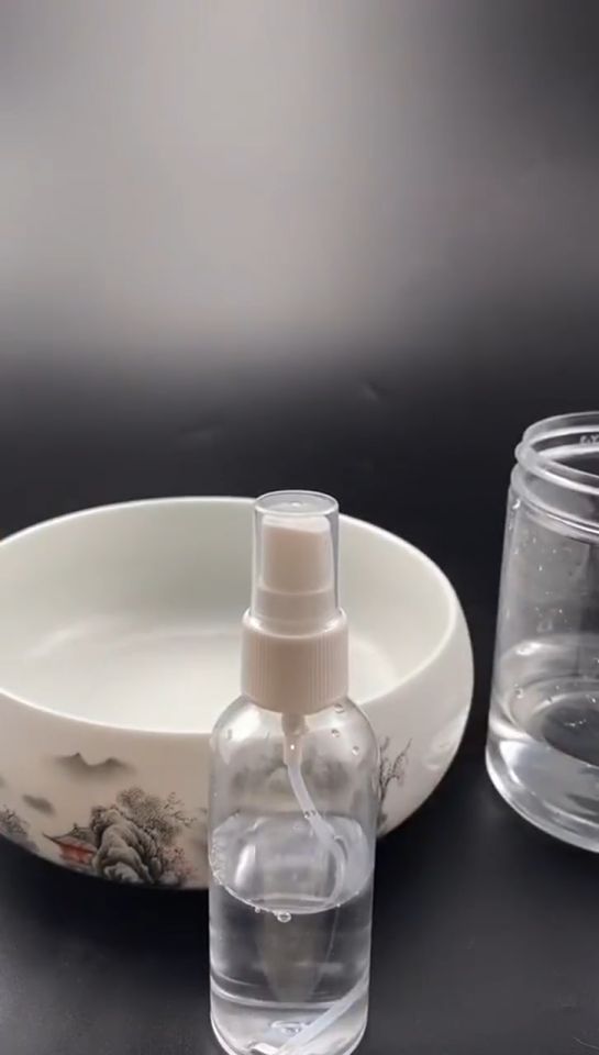 โปรโมชั่น พร้อมส่ง ขวดสเปรย์ 30/50/100ml ขวดสเปรย์แบบพกพา ขวดรีฟิล ขวดเปล่า ขวดแอลกอฮอล์ ลดกระหน่ำ เอนกประสงค์