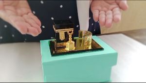 Miniatur Kristal Kabah Kecil Miniatur Kristal Kabah Kecil