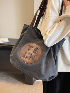 Large Capacity Canvas Commuter Bag Womens Stylish Casual Shoulder Bag Versatile Autumn Winter Tote Bag Simple Match All Seasons
