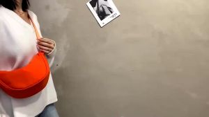 กระเป๋าคาดอกสายสปอร์ตทรงแฟชั่น น้ำหนักเบา ปรับสายได้ จัดส่งจากกรุงเทพประเทศไทย