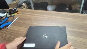 Dell Latitude 7390 Core i7-8650U màn cảm ứng RAM 16GB- CHỈ 5.99 TRIỆU