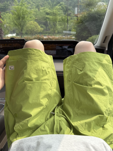Dopamine Pleated Lightweight Casual Loose Shorts for Boys