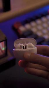 Bluetooth Earbuds Wireless Sport Earphones HiFi Bass Mini TWS Air Buds Stereo In Ear Headphones Noise Cancelling Gaming