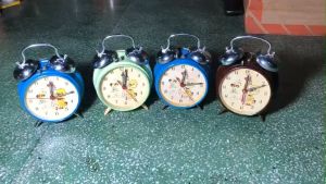 Đồng hồ báo thức Vịt đánh đàn China cổ xưa lên dây cót