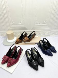 Tory Heels 3 cm Tali Belakang Bahan Satin P66