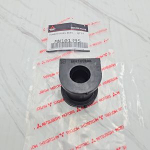 Karet Stabil Belakang Xpander Outlander MN101395 - KaretMobil