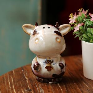 Cute European Ceramic Cow Bell Cow Savings Jar Creative Living Room Decoration Handmade Craft Milk Cow Figurine Desktop Ornament
