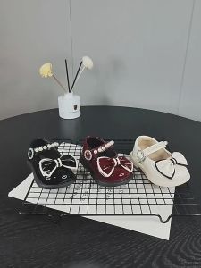 Sepatu anak perempuan tali pita mutiara/baby shoes prewalker anak perempuan Sepatu Balita Cewek Tren
