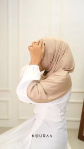 Bergo Jersey Jiisoo: Bahan Jersey Berkualitas & Desain Gaya Korea