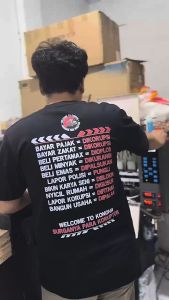 Kaos Dewasa Kata Kata Depan Belakang Perbanyaklah Uangmu COMBED 30S
