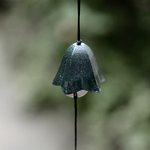 Retro Japanese Style Cast Iron Wind Chimes Dragon Bell Flower Courtyard Home Decorations Hanging Ornaments Small Gifts