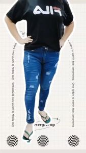 High Waist Big Size Stretchable Tattered Jeans For Women(bueatiful jeans)