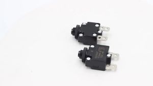 THERMAL OVERLOAD CIRCUIT BREAKER 3A 5A 6A 8A 10A 16A 20A ALAT SEKRING PENCEGAH PANAS DINAMO PEMUTUS POMPA AIR KOMPRESOR POMPA CELUP SATELIT TABUNG GENSET