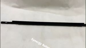 Pelipit Karet Kaca Luar Toyota Yaris 2006-2013 Belakang 68210-0D080