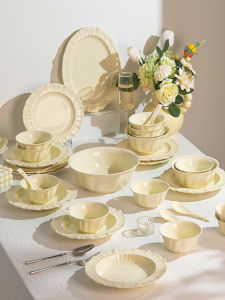 New Home Moving Small  Style Ceramic Bowl Plate Set Dinnerware Set Rice Bowl Soup Bowl Support Microwave And Dishwasher