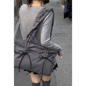 Carle Tote Bag New 2024 Fashionable Korean Style Womens Shoulder Bag Large Capacity Canvas Crossbody Bag with Magnetic Buckle
