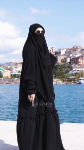 Set Khimar Instan Aisyah Cadar Tali Jetblack Alsyahra Exclusive