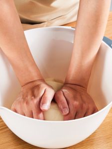 Dough Basin For Home Kitchen Washing Basin Egg Pots Baking Special Plastic Non Slip Thickened Deepening Dough Fermentation Basin