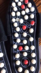 Siêu rẻ - Dép massage chân bấm nguyệt giúp lưu thông khí huyết giúp ngủ ngon giảm stress dép gai tròn massage lòng bàn chân khử mùi hôi dép mát xa