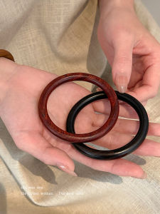 Retro Chinese Style Natural Sandalwood Simple Closure Bracelet Womens New Fashion Jewelry Hand Chain Accessory