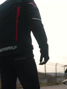 MOTOWOLF | Áo Khoác Mô Tô Chống Thấm Nước Chống Gió Dày và Chống Mài Mòn cho Nam