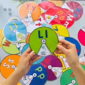 Học Liệu Montessori MESAUKIDS Đồ Chơi Giáo Dục Vòng Xoay Bảng Chữ Cái Cho Bé Đồ Chơi Phát Triển Trí Tuệ Thông Minh