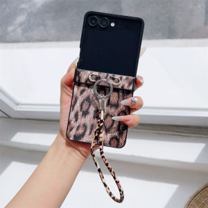 szhaiyu | For Samsung Z Flip7 ZFlip6 Fashion Leopard Print Fold Phone Case for Galaxy Z Flip 3 4 5 6 7 Flip7 FE Wrist Strap Leather Cover