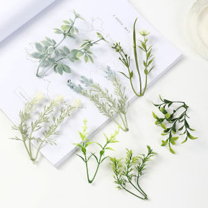 10 ชิ้นสีเขียวประดิษฐ์เฟิร์นใบพืชปลอมยูคาลิปตัสดอกไม้ Vines งานแต่งงาน ​ ตกแต่งกรีนเนอรี่อุปกรณ์คริสต์มาส