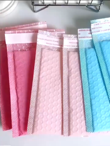 10Pcs Bubble film gift packaging bag jewelry packaging small card packaging (Size 11×15cm)