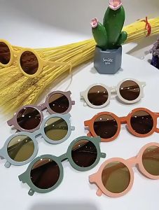Sunglasses For Kids Round Candy Shades Childrens Beach Glasses Eyewear Fashion Baby Summer UV Protection Sunscreen Sunglasses Boys And Girls Accessories Birthday Gifts儿童太阳镜