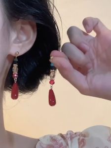Zoozmini New Chinese Style Red Beaded Ear Clip Tassel Long Retro National Style Water Drop Pendant Non-Pierced Earrings