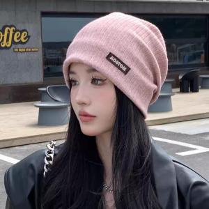 2025 New Knitted Woolen Beanie Hat Womens Spring Summer Postpartum Moon Time Small Face Visual Effect Knitted Cold Cap