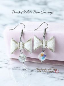 [D.T.C Crystals] Beaded White Bow Earrings