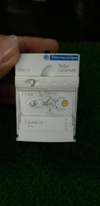 Bộ điều chỉnh LUCBX6BL Schneider TeSys Ultra 3P 015 đến 06A 690VAC bảo vệ & chẩn đoán cấp 10 cuộn dây 24VDC